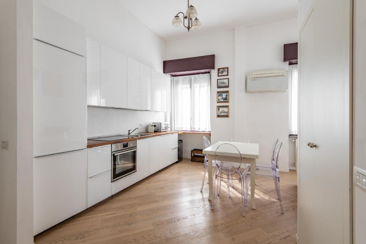 Easylife - Coccole E Comfort - Bilocale Caldo Ed Accogliente A Due Passi Dai Navigli E Metro Verde Milaan Buitenkant foto