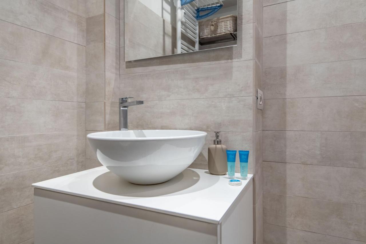 Easylife - Coccole E Comfort - Bilocale Caldo Ed Accogliente A Due Passi Dai Navigli E Metro Verde Milaan Buitenkant foto